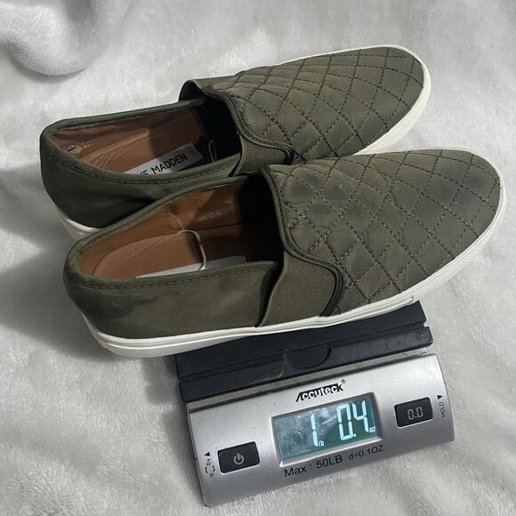 Steve Madden Ennore Quilted Slip‑On Sneakers Green Quilted Slip-On Size 8 - Picture 10 of 10